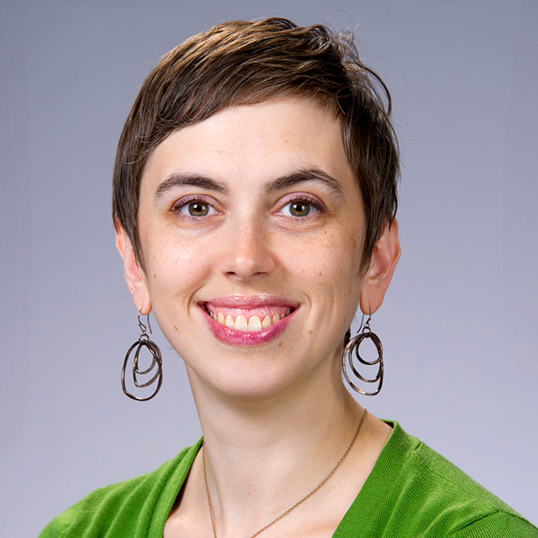 Headshot of Corinna Schultz